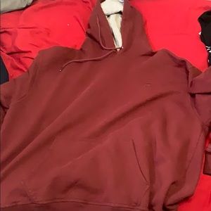 Champion hoodie. maroon
